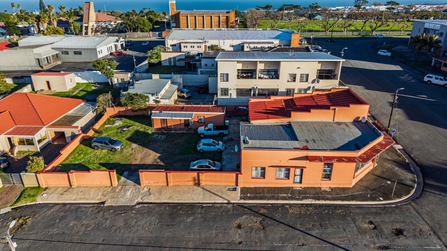 Commercial Property for Sale in Greenfields Eastern Cape